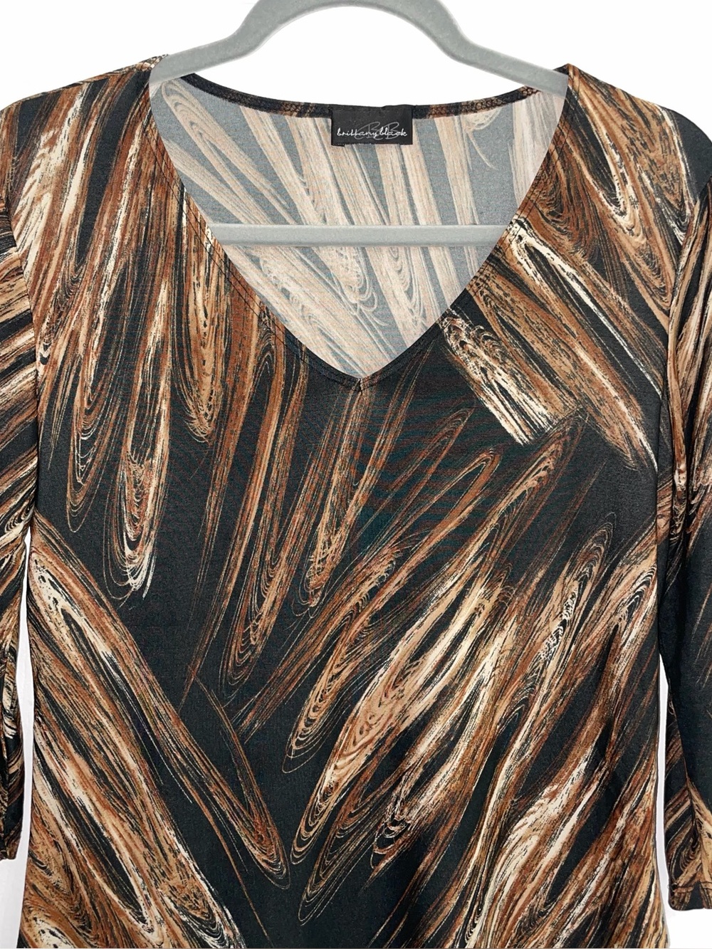 Brittany Black Brown & Black Patterned V-Neck Blouse Size Small - Picture 2 of 4